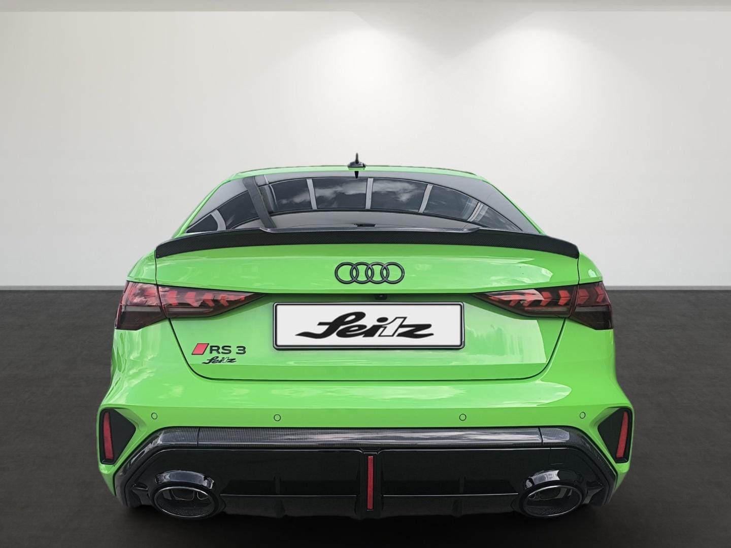 Bild über Audi RS 3 Limousine TFSI quattro S tronic - für weitere Informationen kontaktieren Sie den Audi Partner