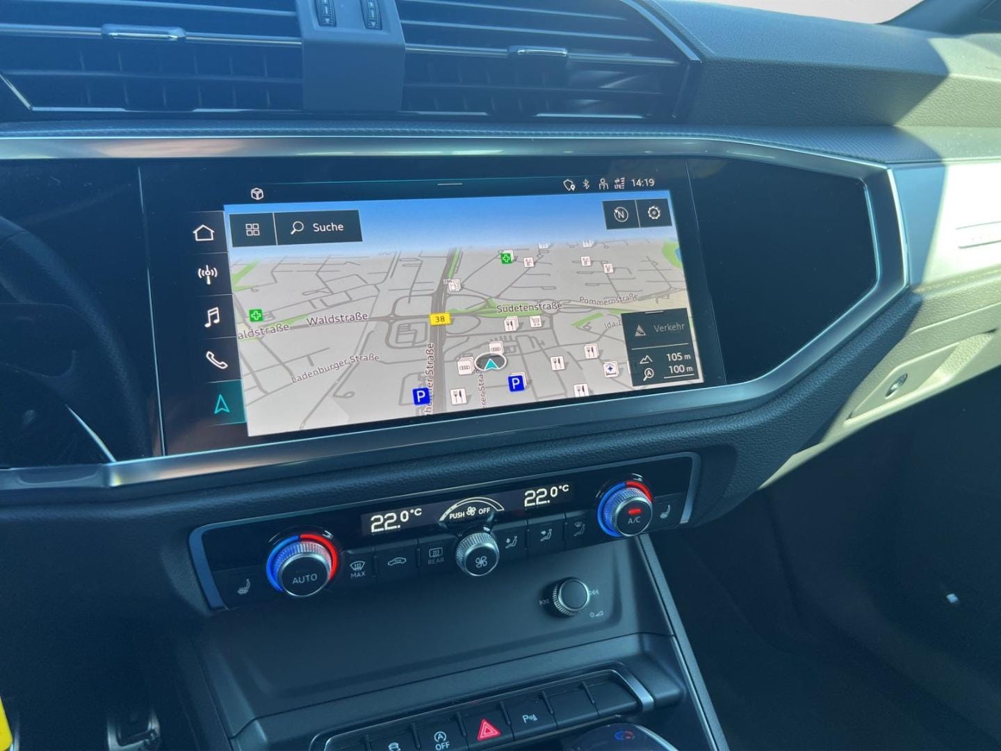 Bild über Audi Q3 Sportback S line 40 TFSI quattro S tronic - für weitere Informationen kontaktieren Sie den Audi Partner