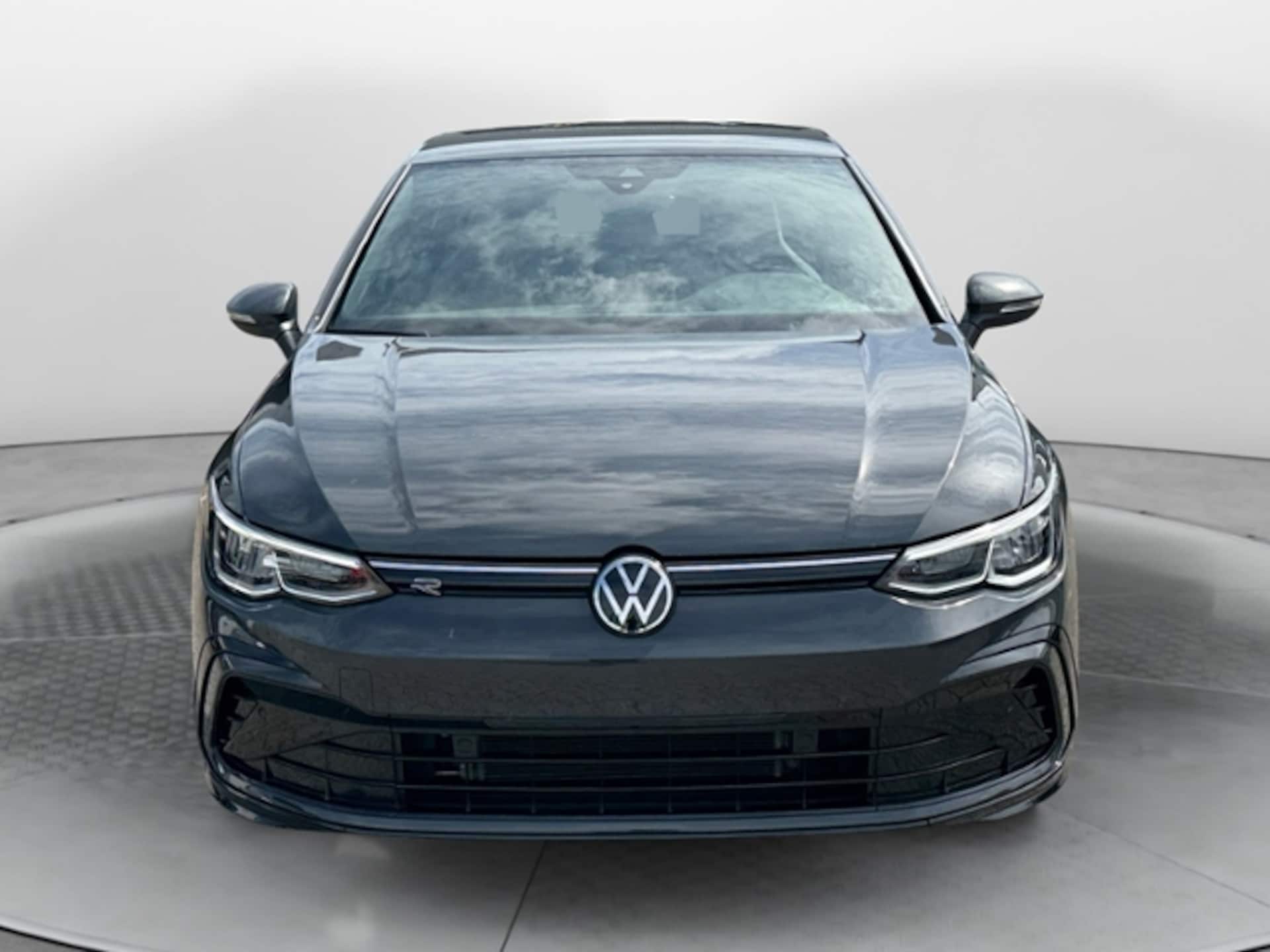 Volkswagen Golf R-Line