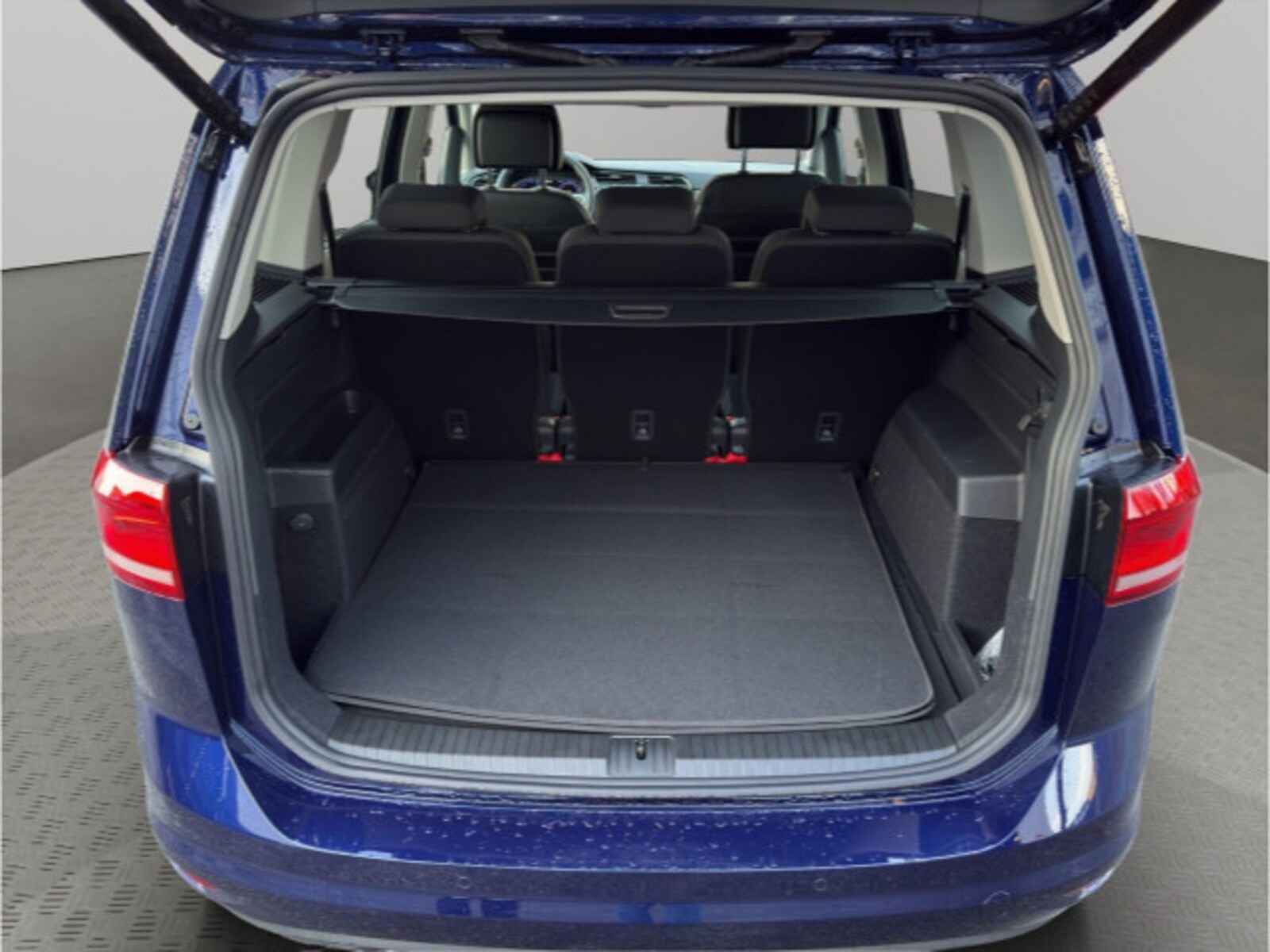 Volkswagen Touran – Bild 16