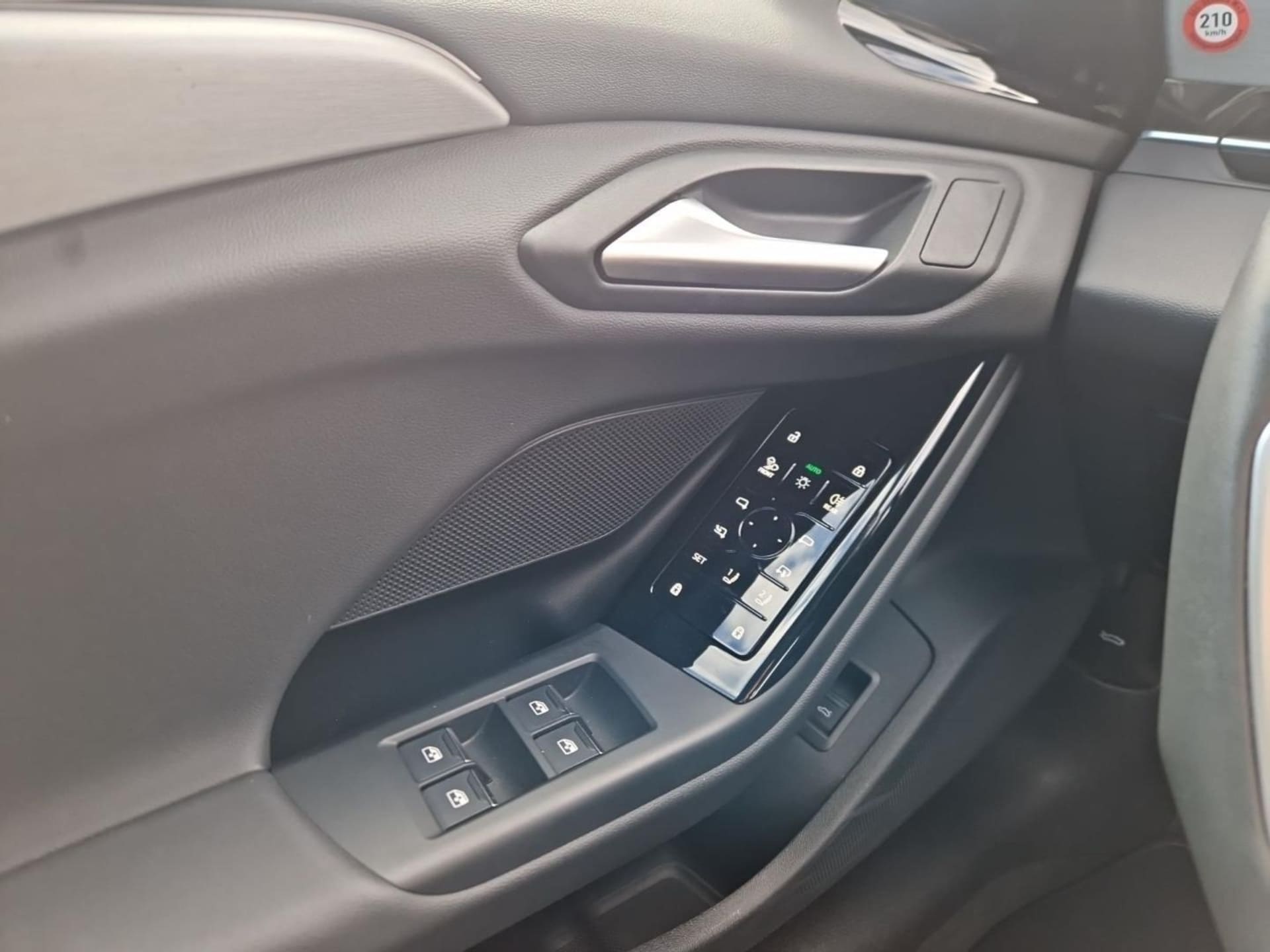 Audi A6 Avant e-tron