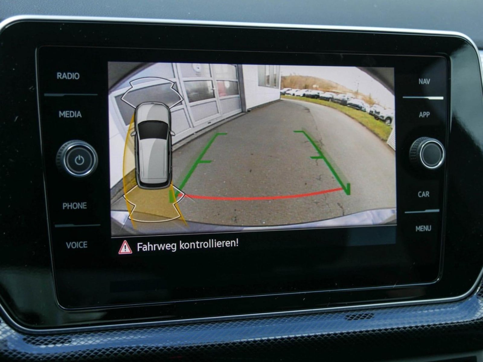 Volkswagen T-Cross – Bild 11