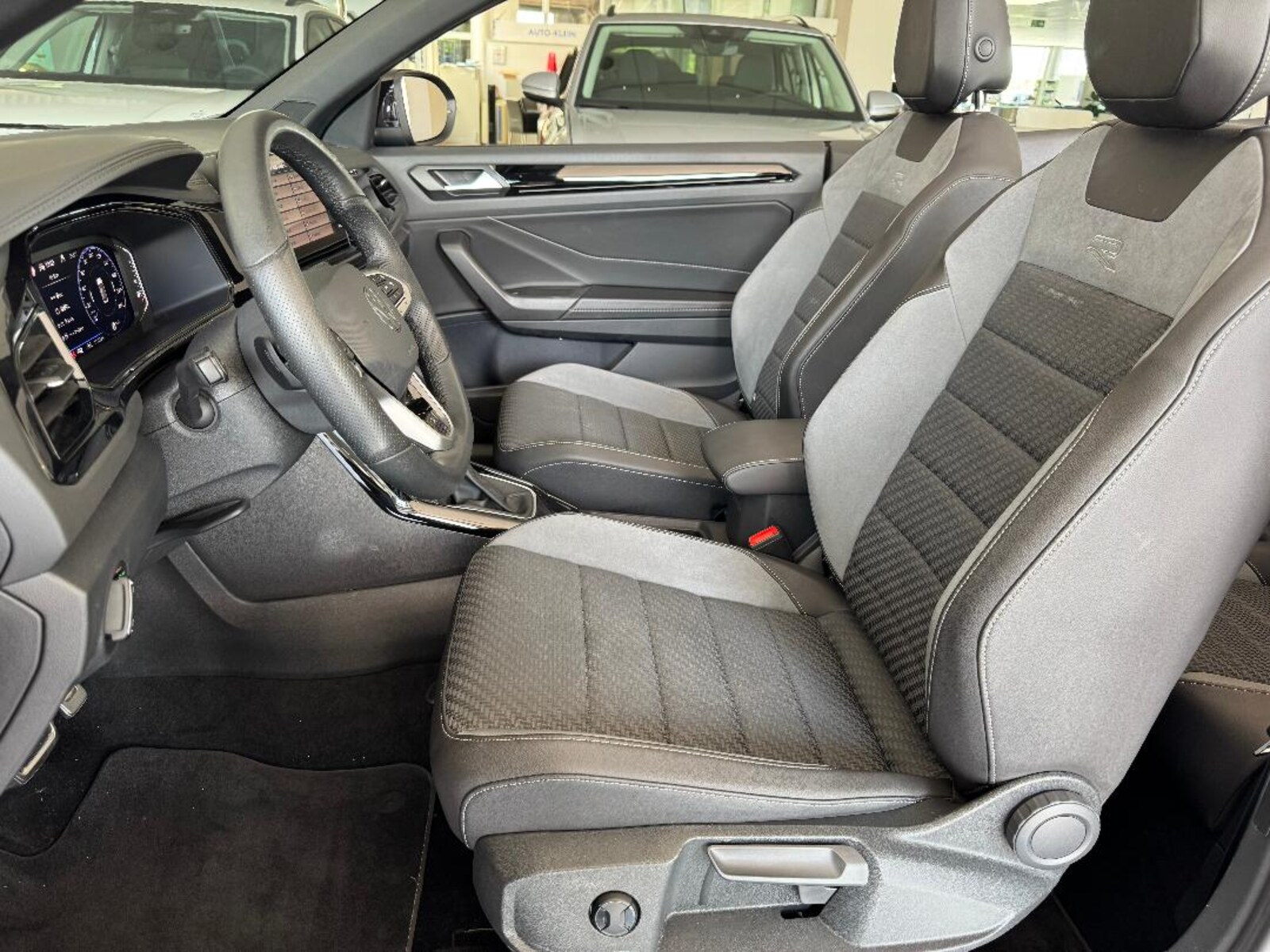 Volkswagen T-Roc Cabriolet – Bild 4