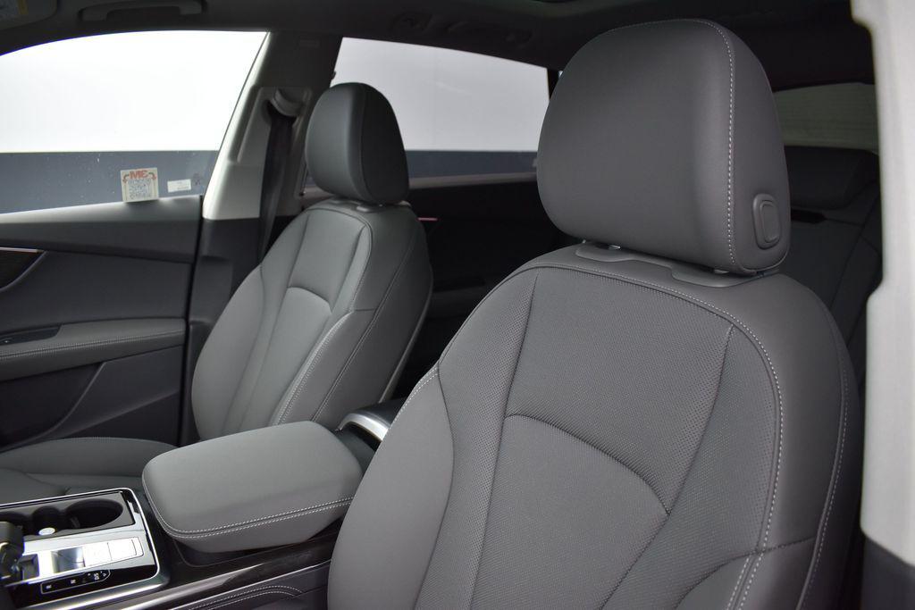 2026 Audi Q8 Premium Plus - Photo 9