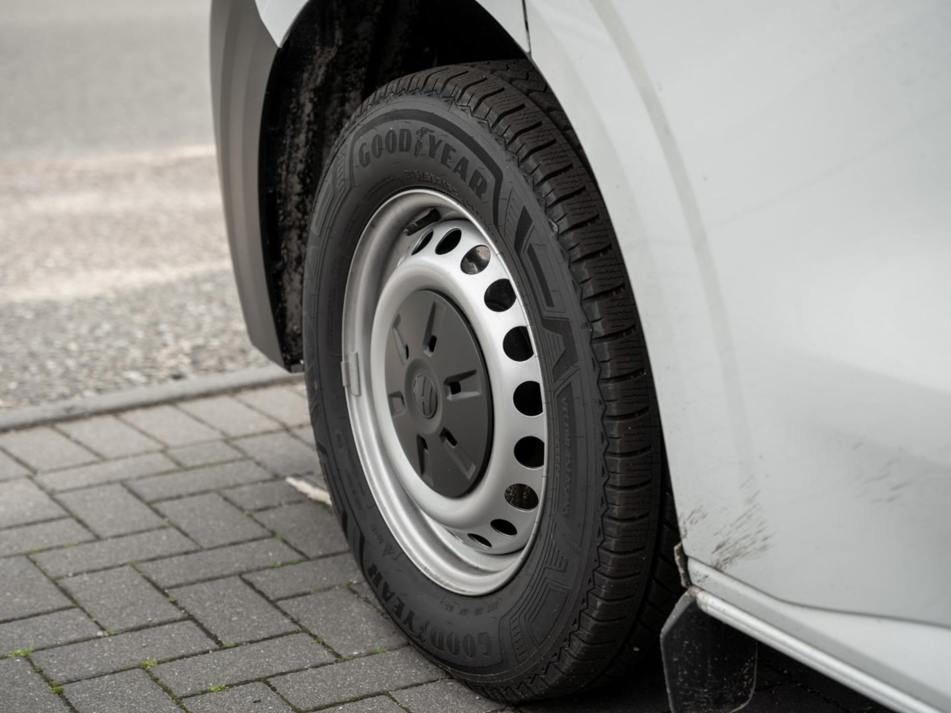 Volkswagen Transporter Kasten kurzer Radstand