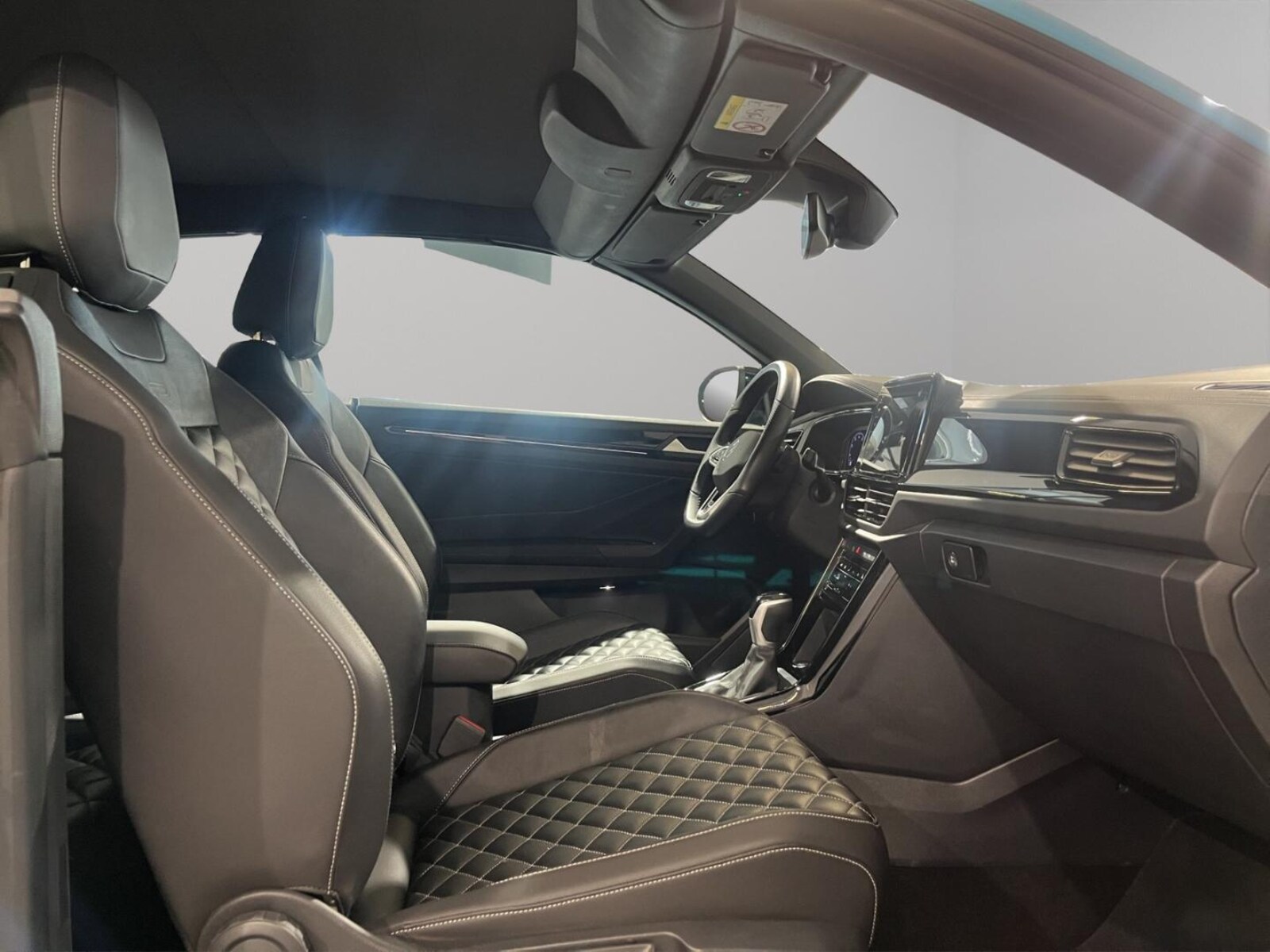 Volkswagen T-Roc Cabriolet – Bild 17