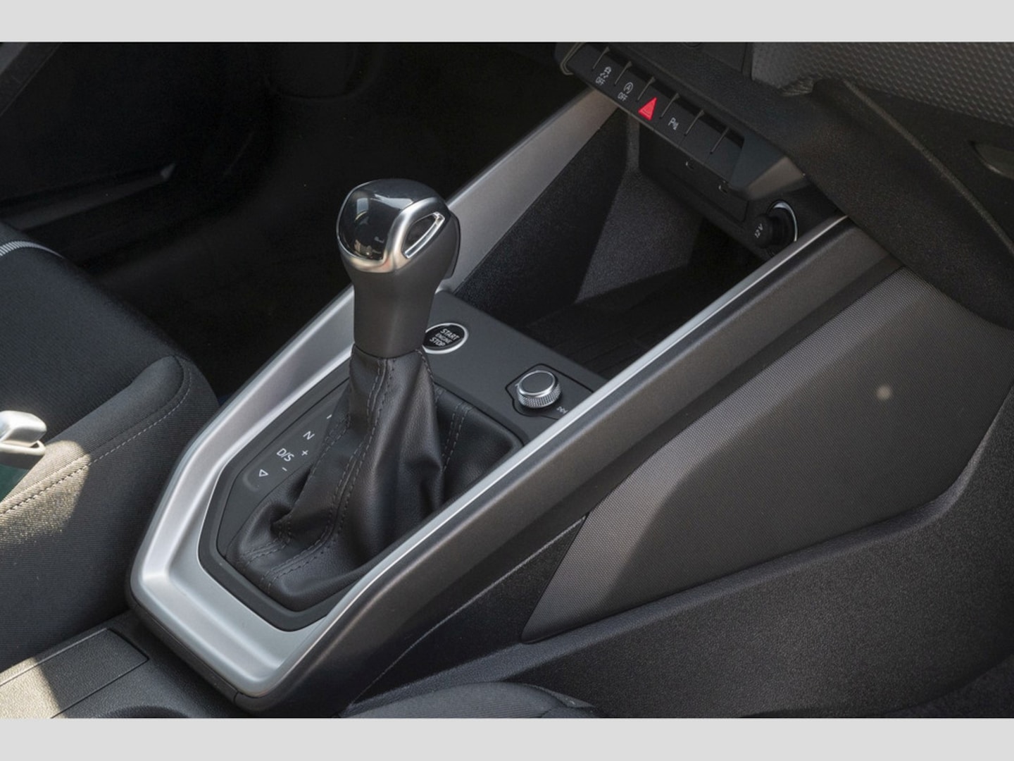 Bild über Audi A1 Sportback advanced 25 TFSI S tronic - für weitere Informationen kontaktieren Sie den Audi Partner