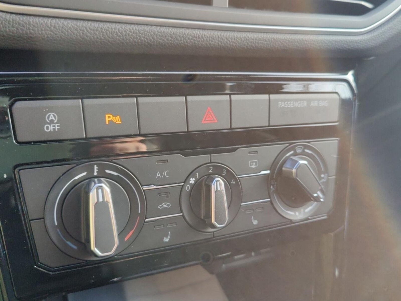 Volkswagen T-Cross – Bild 18