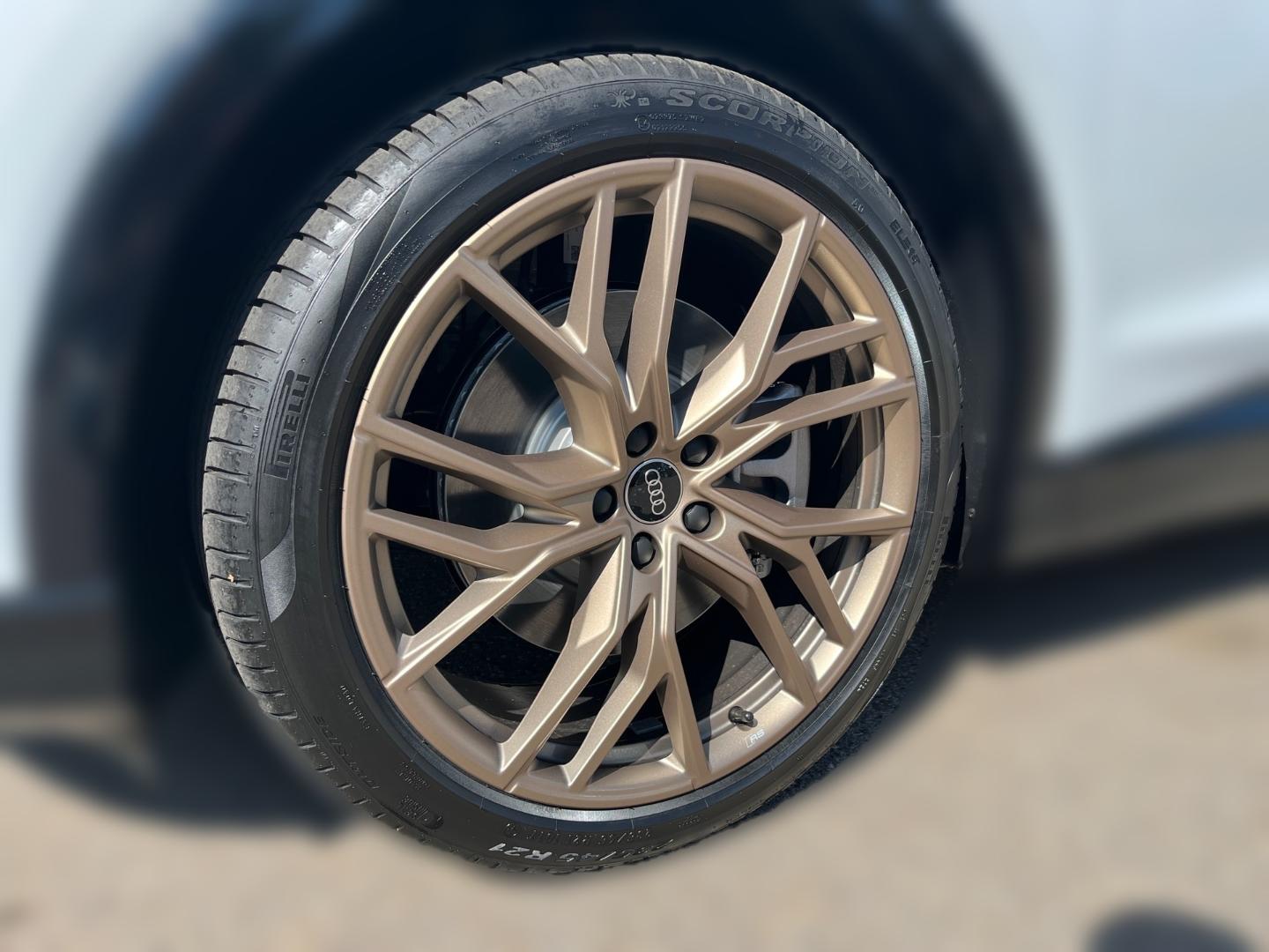 Image about Audi Q4 e-tron 45 e-tron quattro