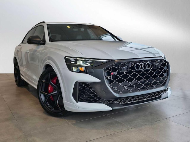 2026 Audi RS Q8 SUV performance