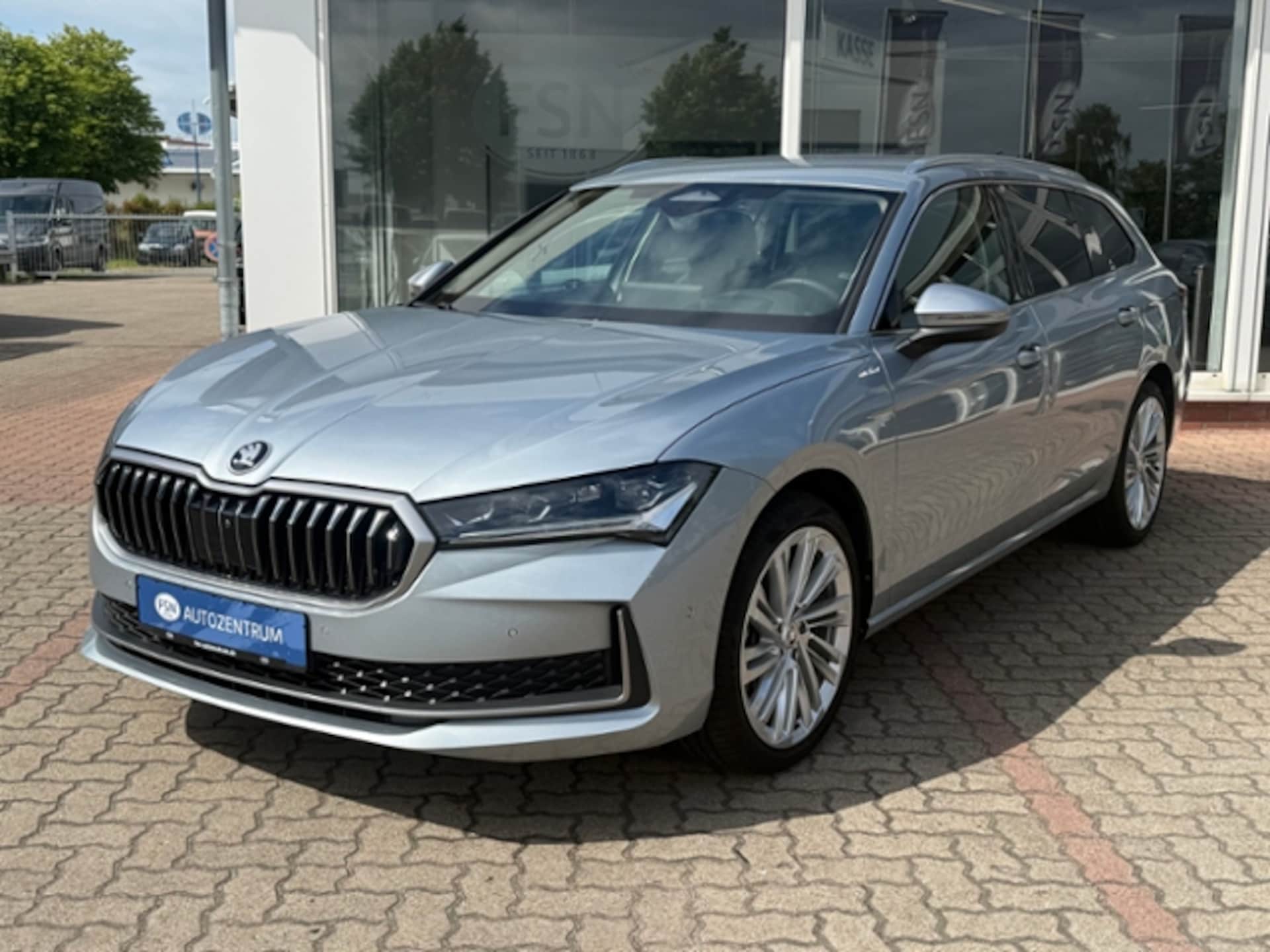 Skoda Superb Combi Laurin & Klement