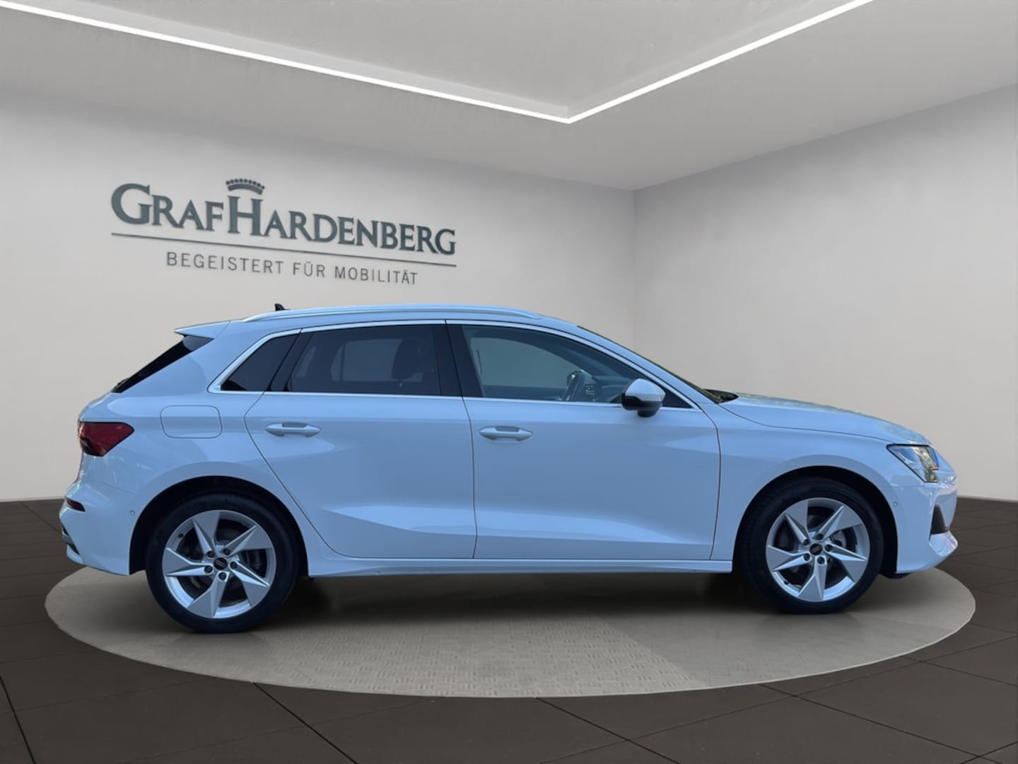 Bild über Audi A3 Sportback advanced 35 TFSI Schaltgetriebe - für weitere Informationen kontaktieren Sie den Audi Partner