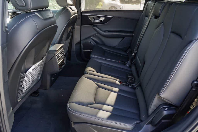 2026 Audi Q7 Premium Plus - Photo 21