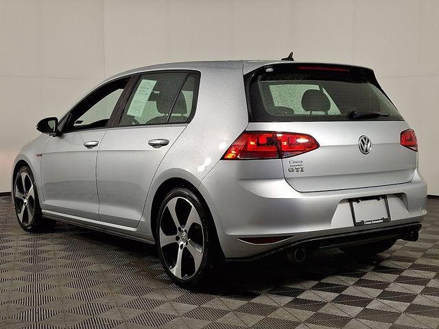 2016 Volkswagen Golf