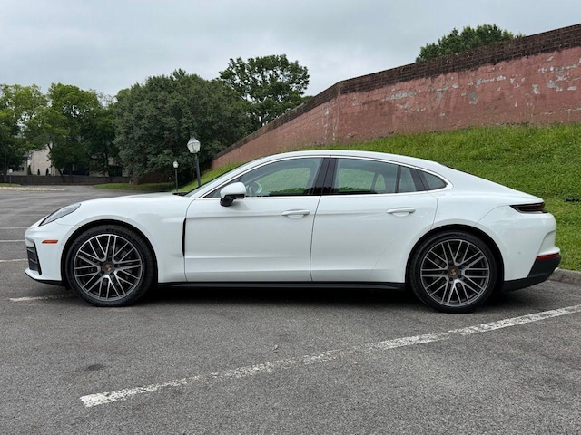 2025 Porsche Panamera