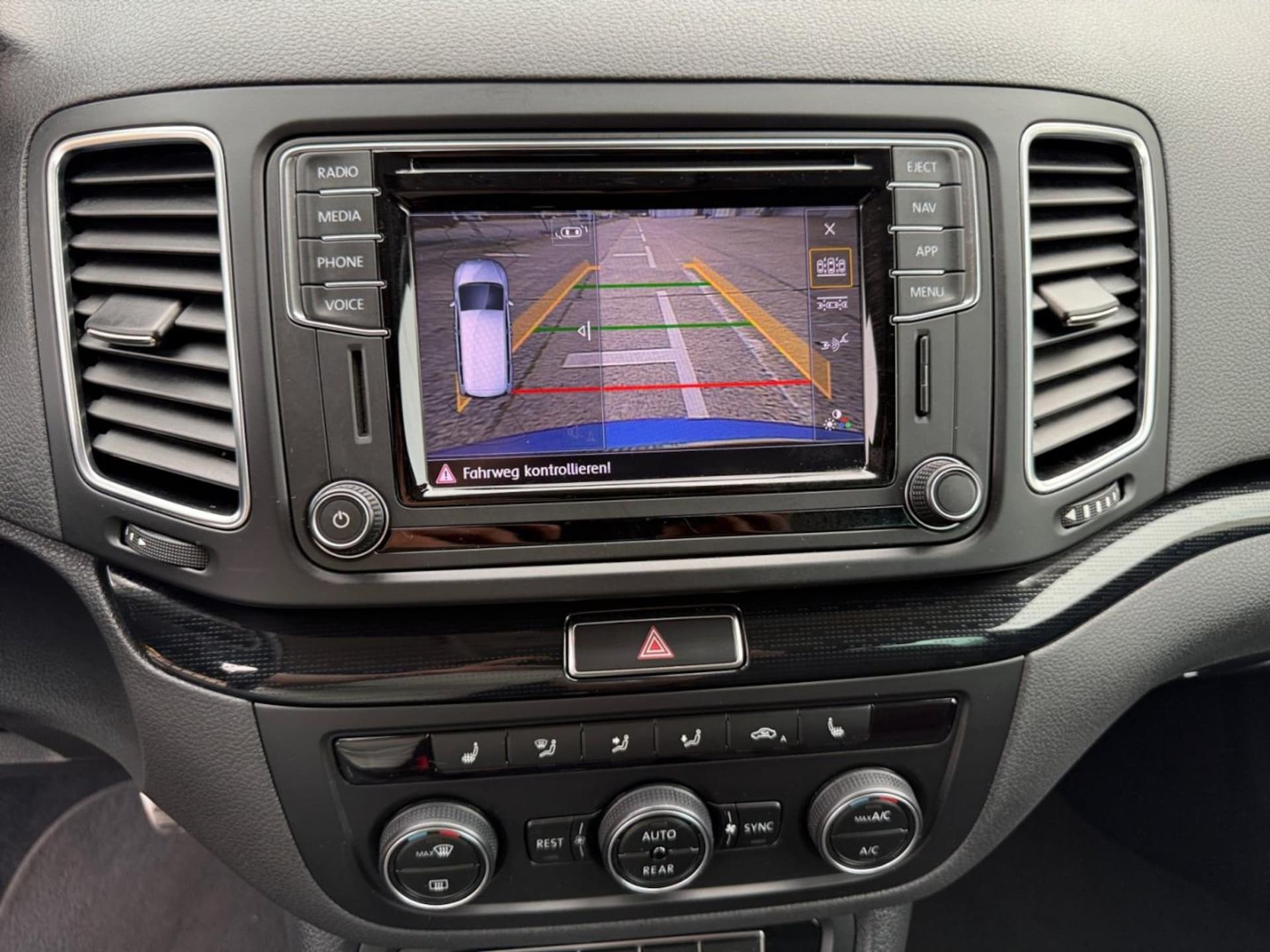 Volkswagen Sharan SOUND