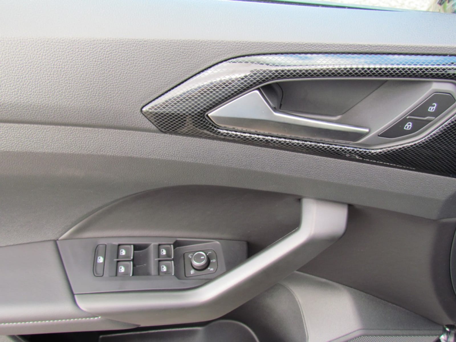 Volkswagen T-Cross – Bild 7