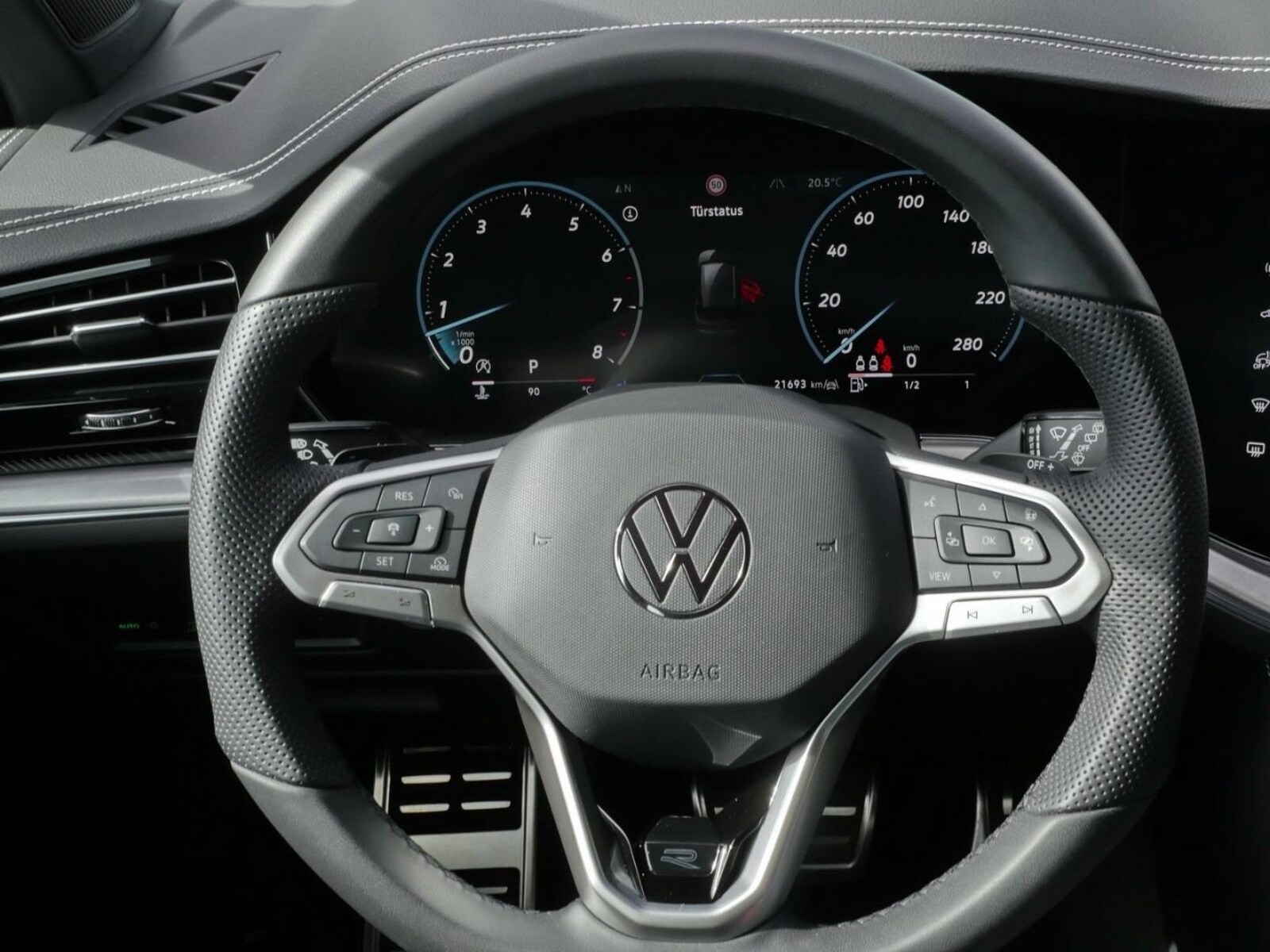 Volkswagen Touareg – Bild 12
