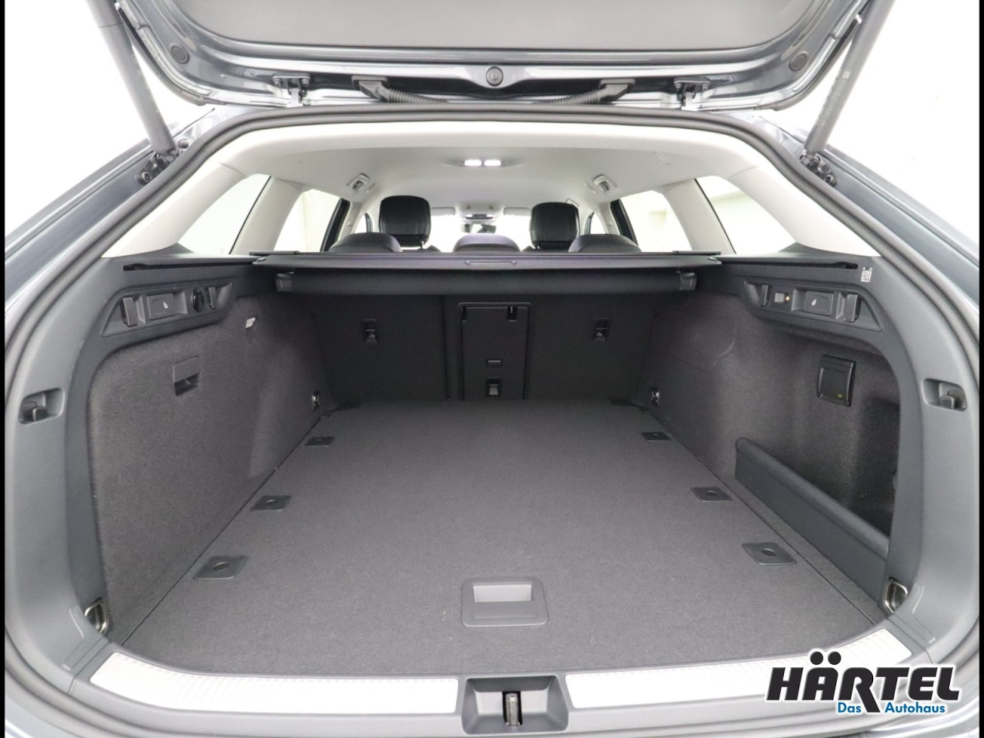 Volkswagen Passat Elegance
