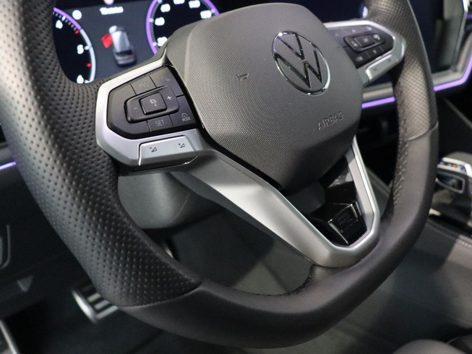 Volkswagen Touareg – Bild 12