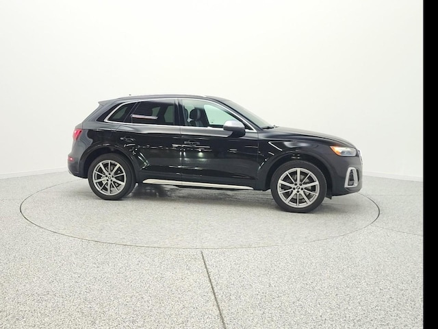 2023 Audi SQ5