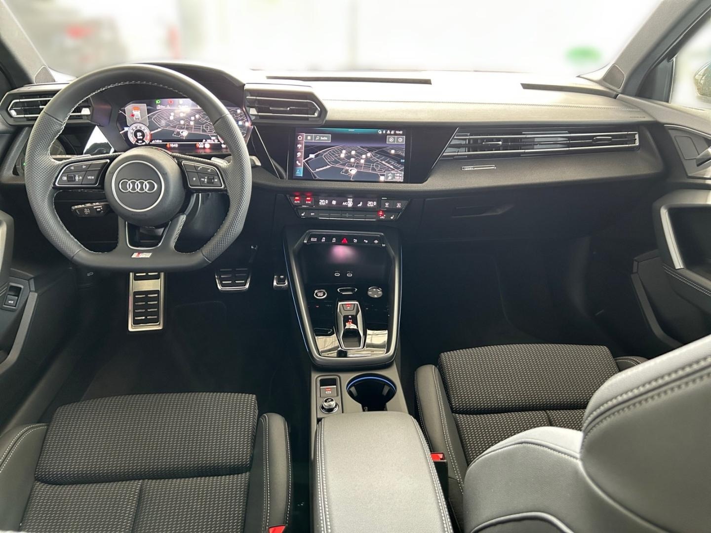 Bild über Audi A3 Sportback TFSI 110 kW S tronic - für weitere Informationen kontaktieren Sie den Audi Partner