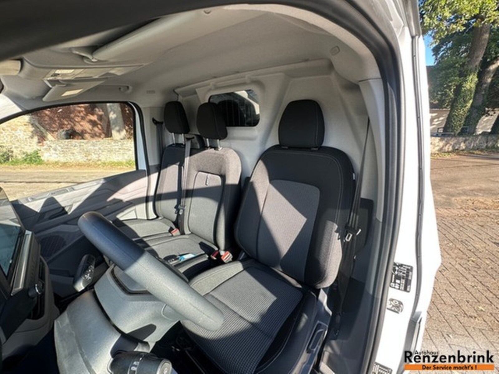 Volkswagen Transporter Kasten kurzer Radstand – Bild 7