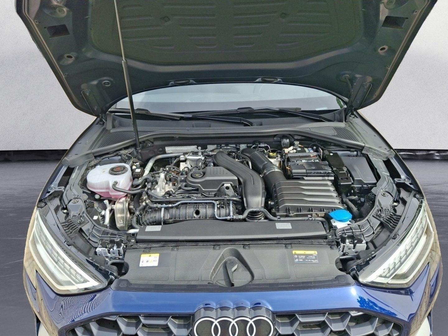 Bild über Audi A3 Limousine TFSI Schaltgetriebe - für weitere Informationen kontaktieren Sie den Audi Partner