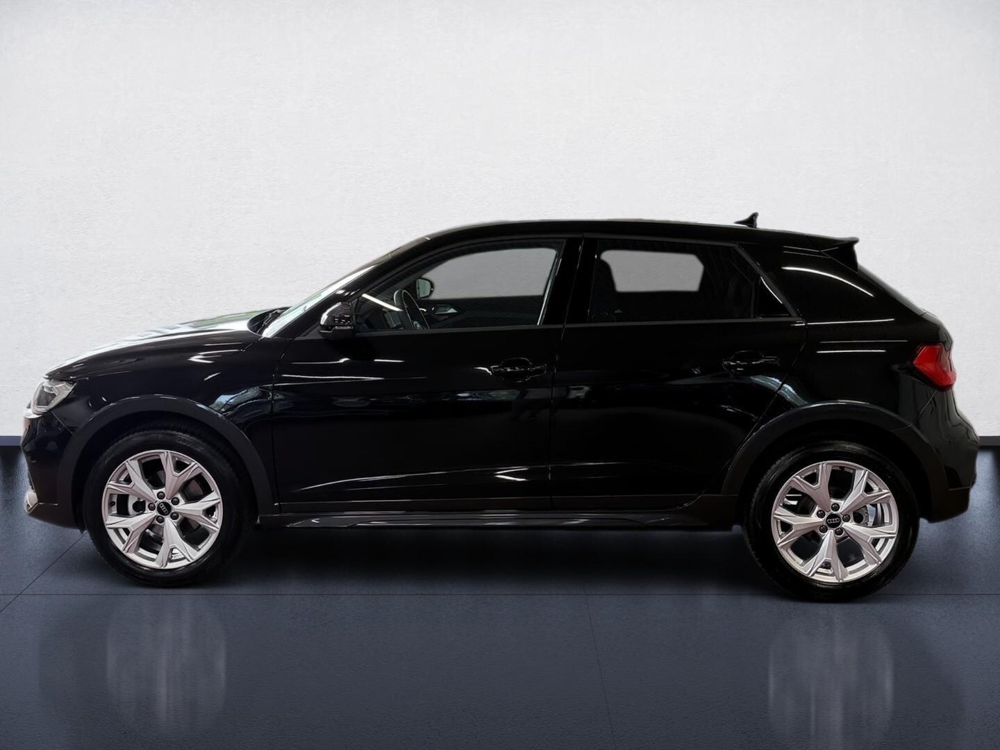 Bild über Audi A1 allstreet 30 TFSI S tronic - für weitere Informationen kontaktieren Sie den Audi Partner