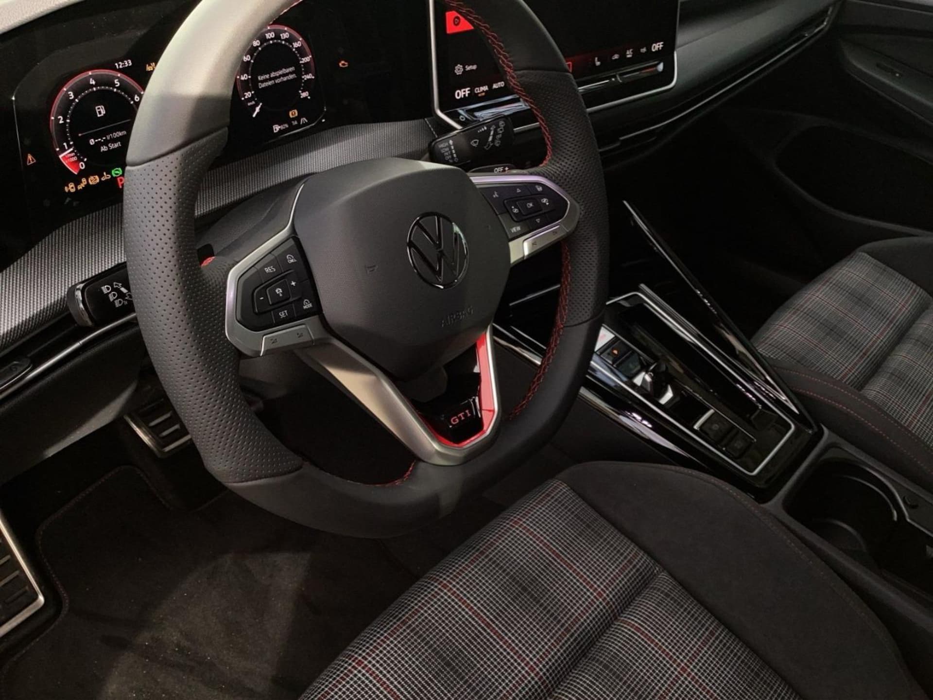 Volkswagen Golf GTI