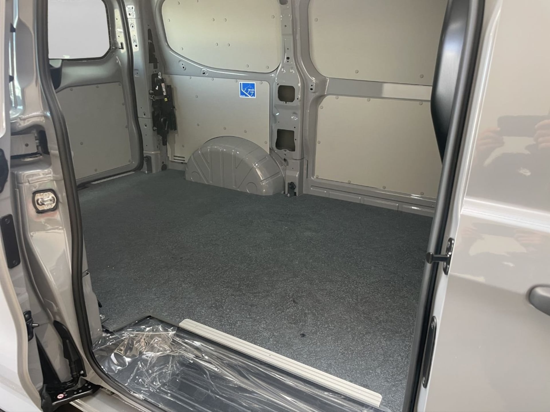 Volkswagen Transporter Kasten kurzer Radstand