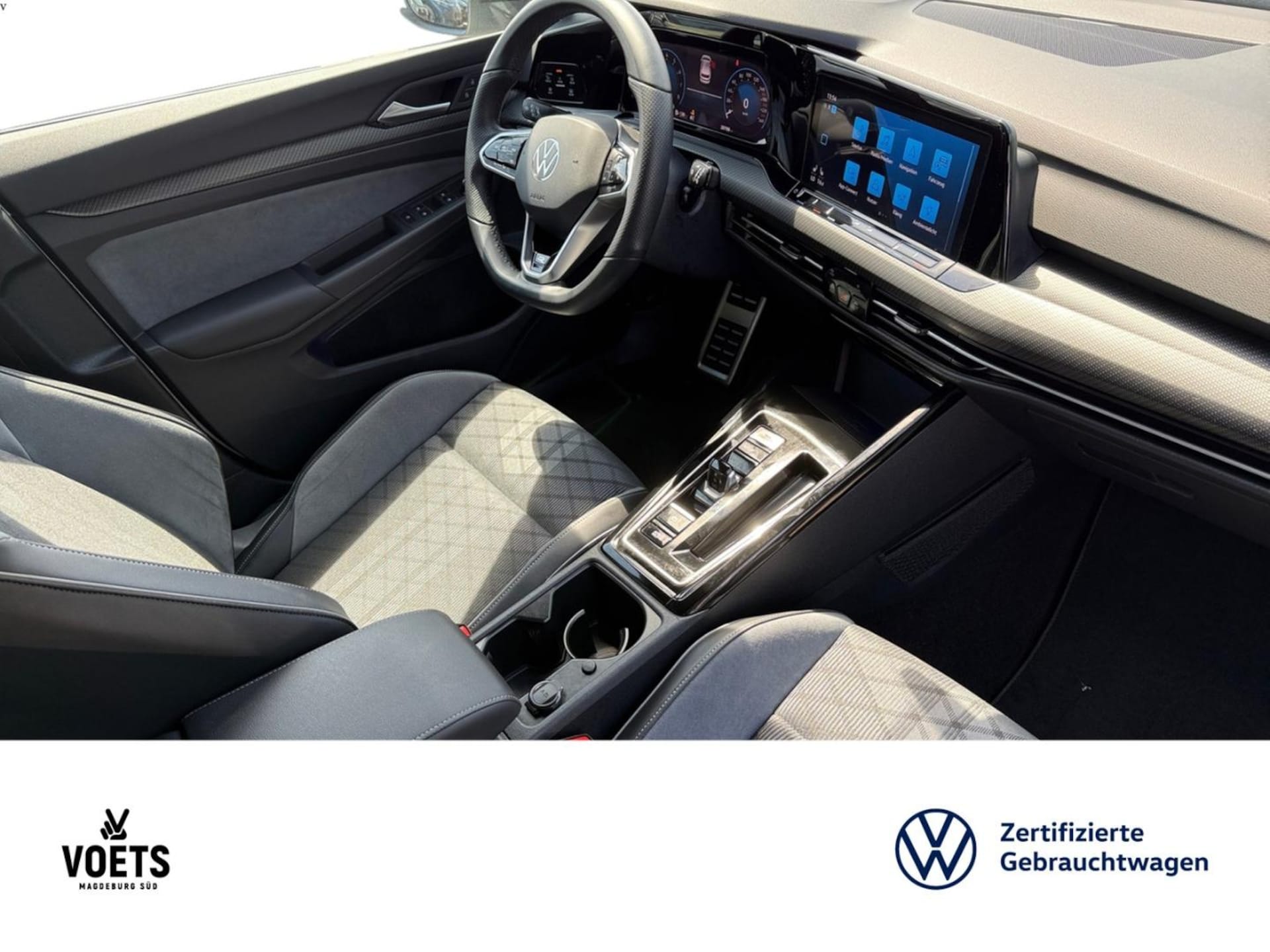 Volkswagen Golf R-Line