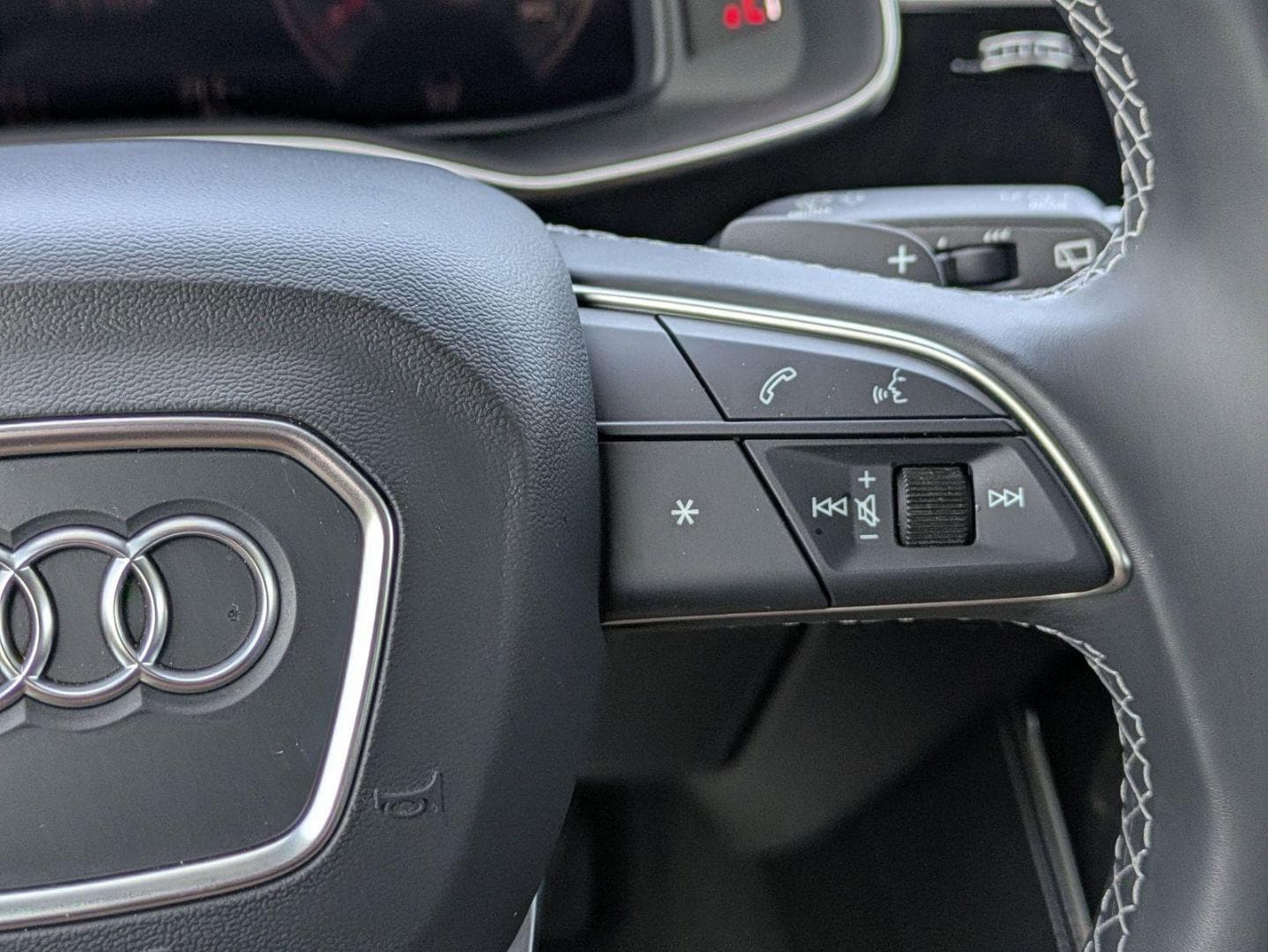 2026 Audi Q8 Premium Plus - Photo 11