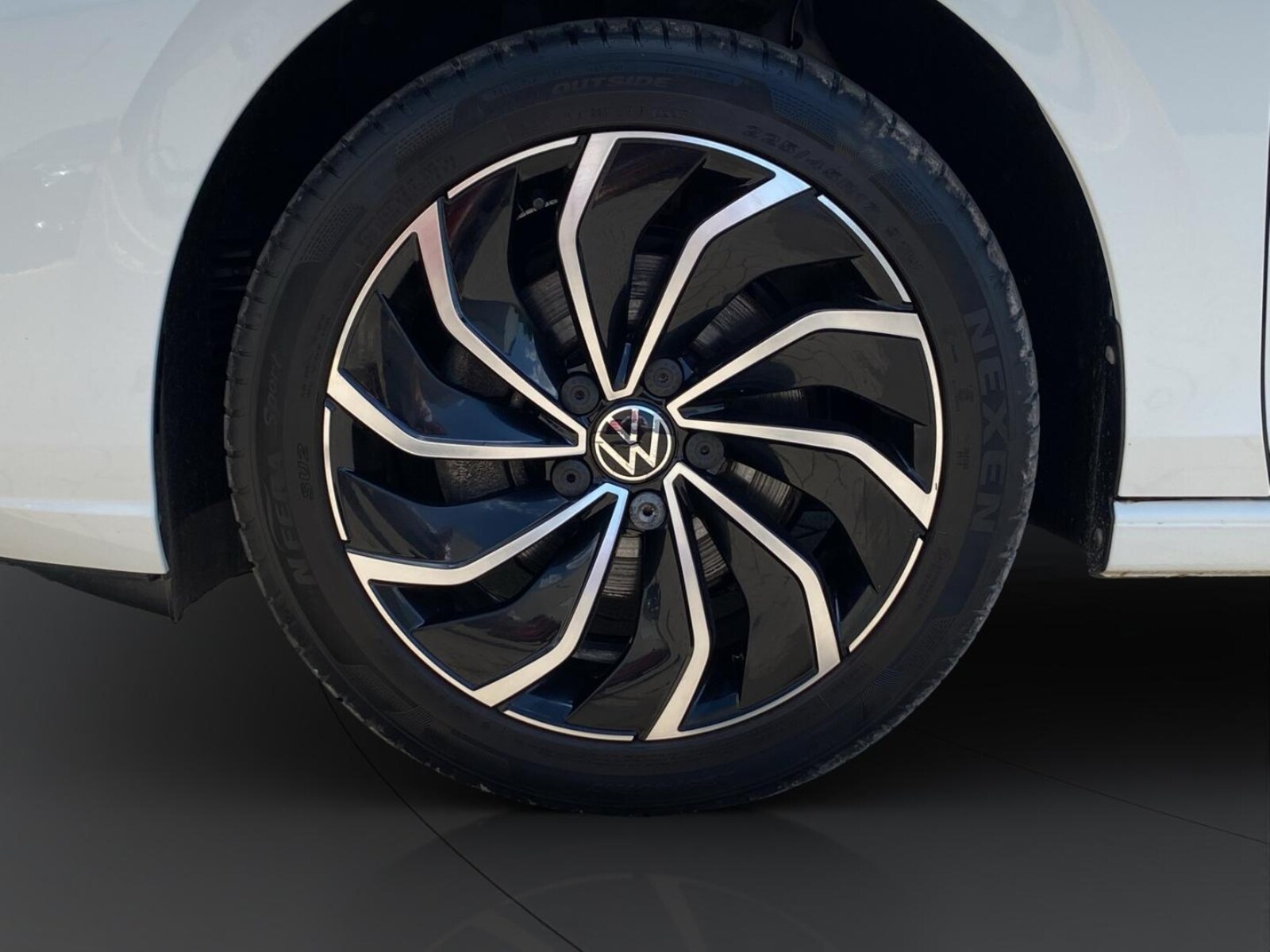 Volkswagen Golf Variant – Bild 7