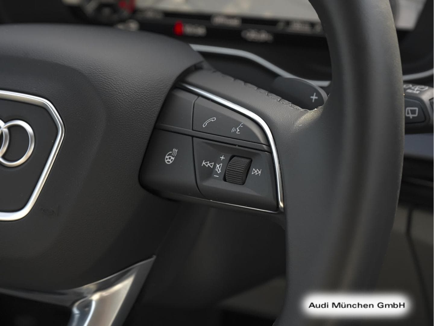 Bild über Audi Q5 Sportback TFSI e S line 55 TFSI e quattro S tronic - für weitere Informationen kontaktieren Sie den Audi Partner