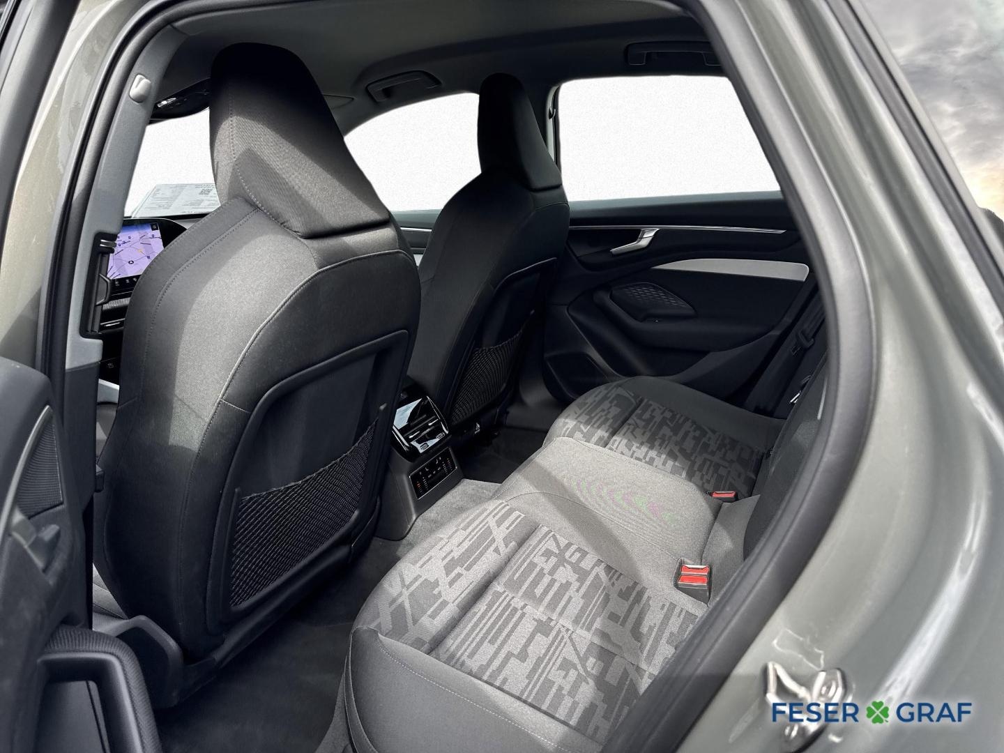 Bild über Audi A6 Limousine TDI 150 kW S tronic - für weitere Informationen kontaktieren Sie den Audi Partner