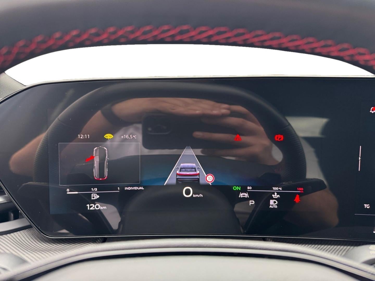 Bild über Audi Q5 SUV TDI quattro 150 kW S tronic - für weitere Informationen kontaktieren Sie den Audi Partner