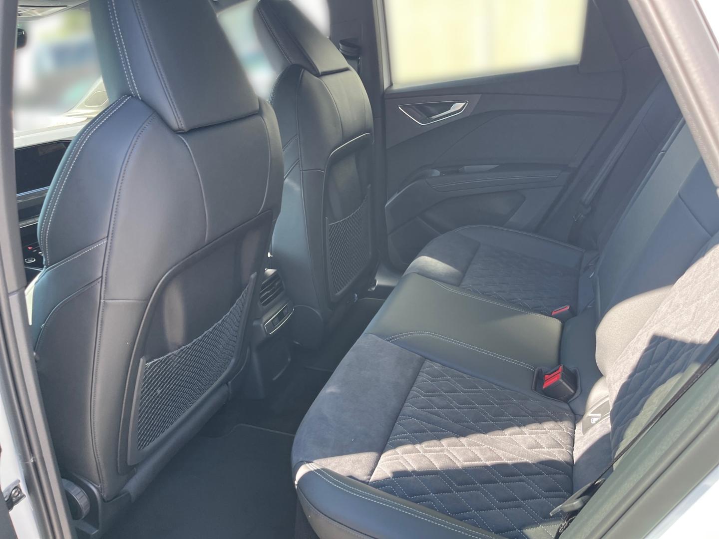 Image about Audi Q4 e-tron 45 e-tron quattro