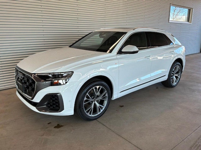 2026 Audi Q8
