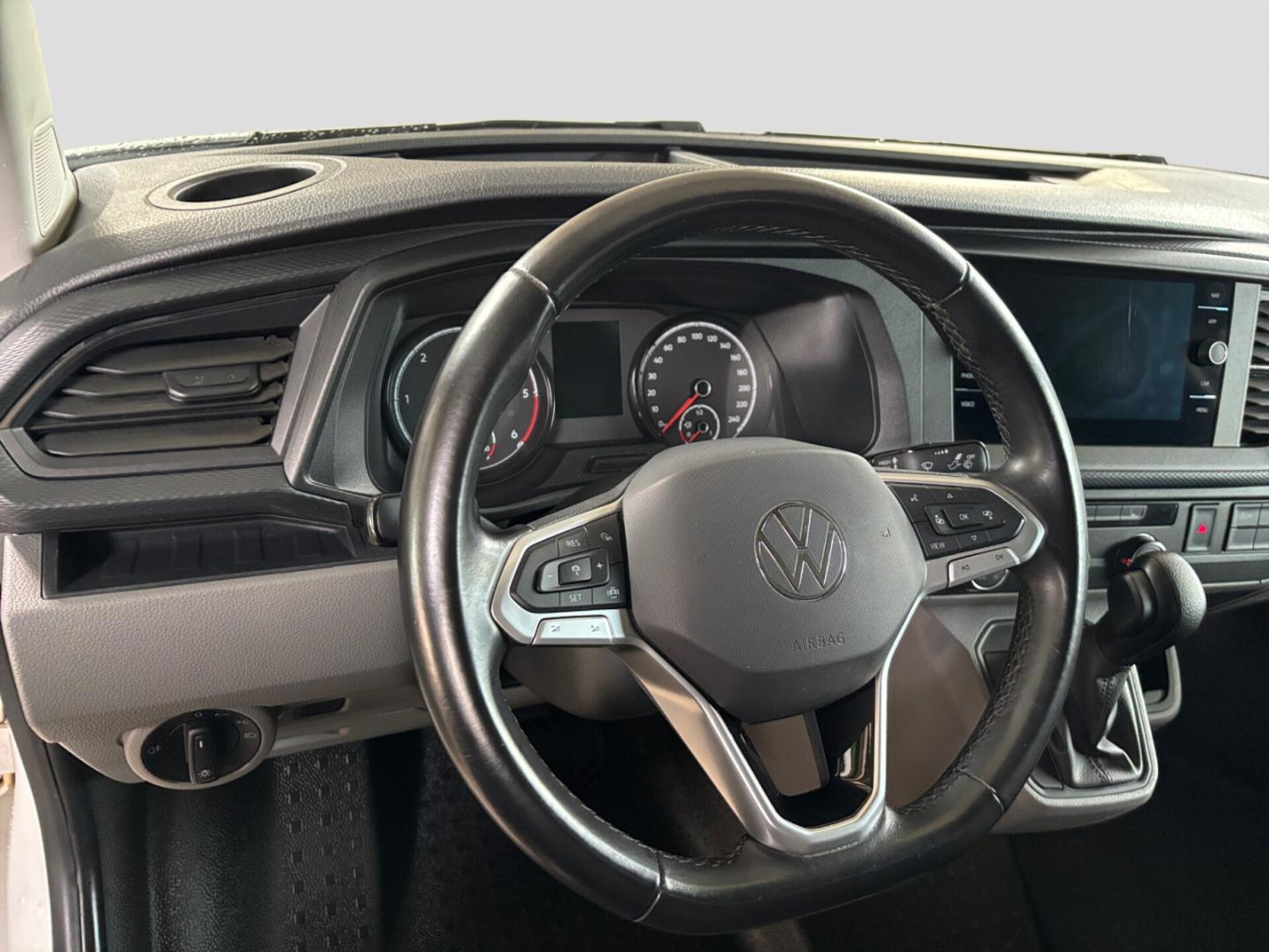 Volkswagen T6.1 Transporter Kasten kurzer Radstand