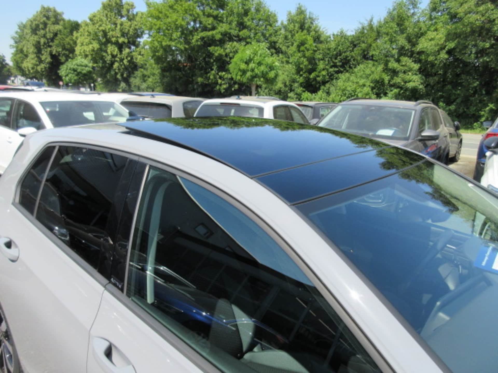 Volkswagen Golf Active
