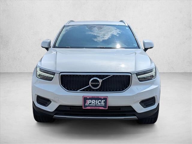 2022 Volvo XC40