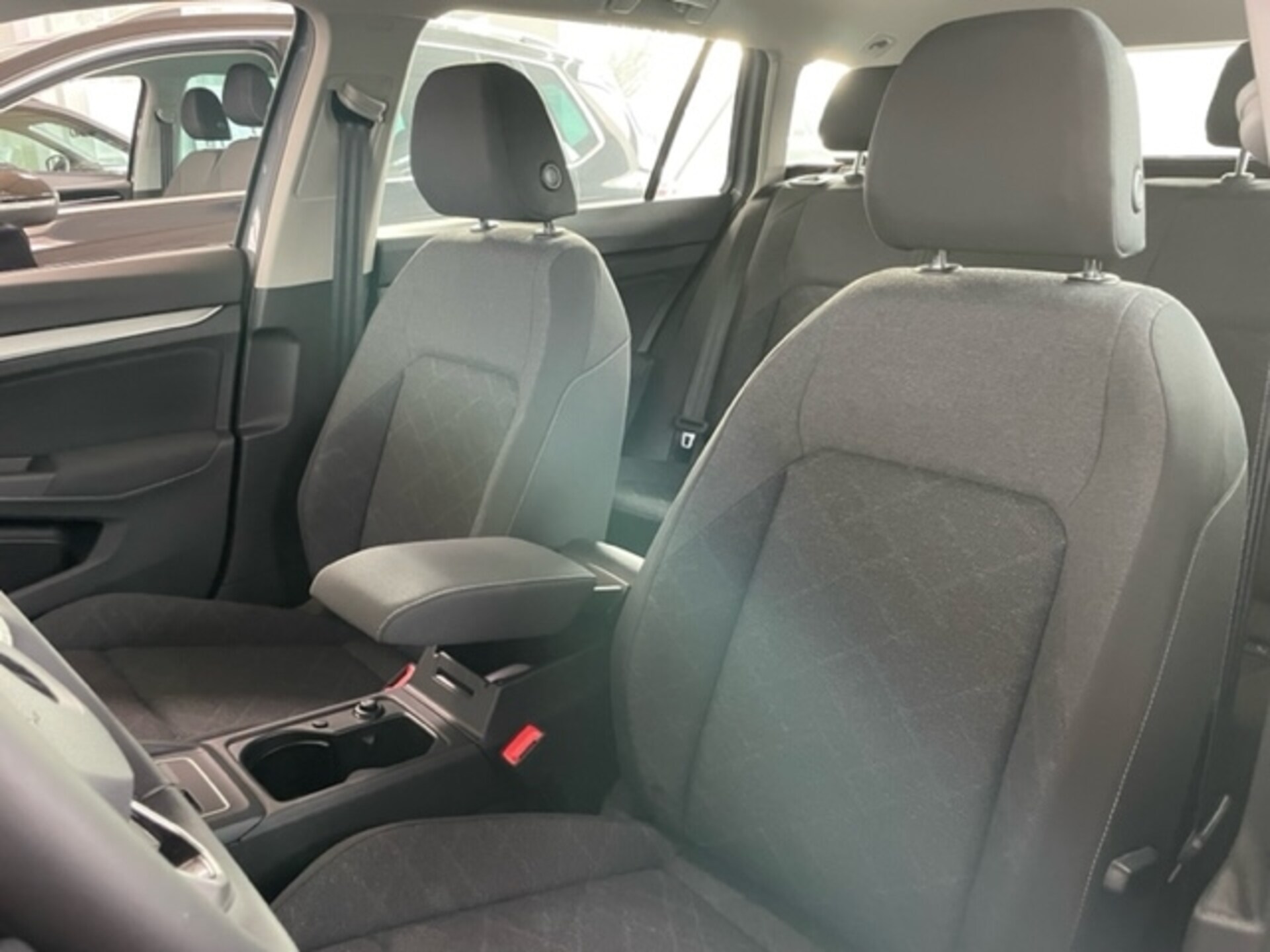 Volkswagen Golf Variant Life