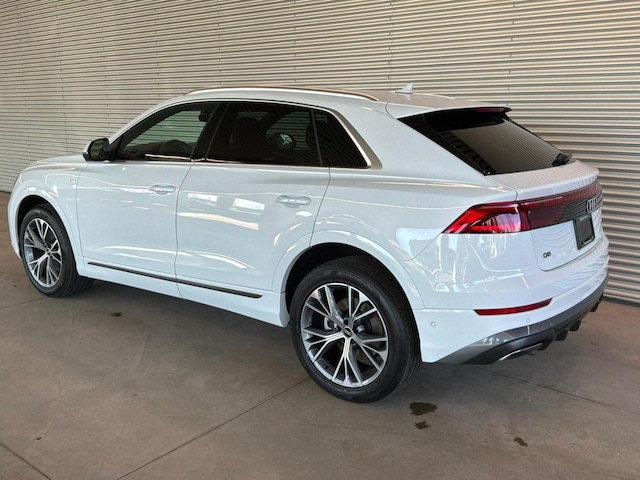 2026 Audi Q8