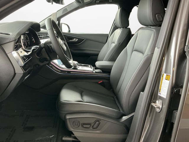 2026 Audi Q7 Premium Plus - Photo 9