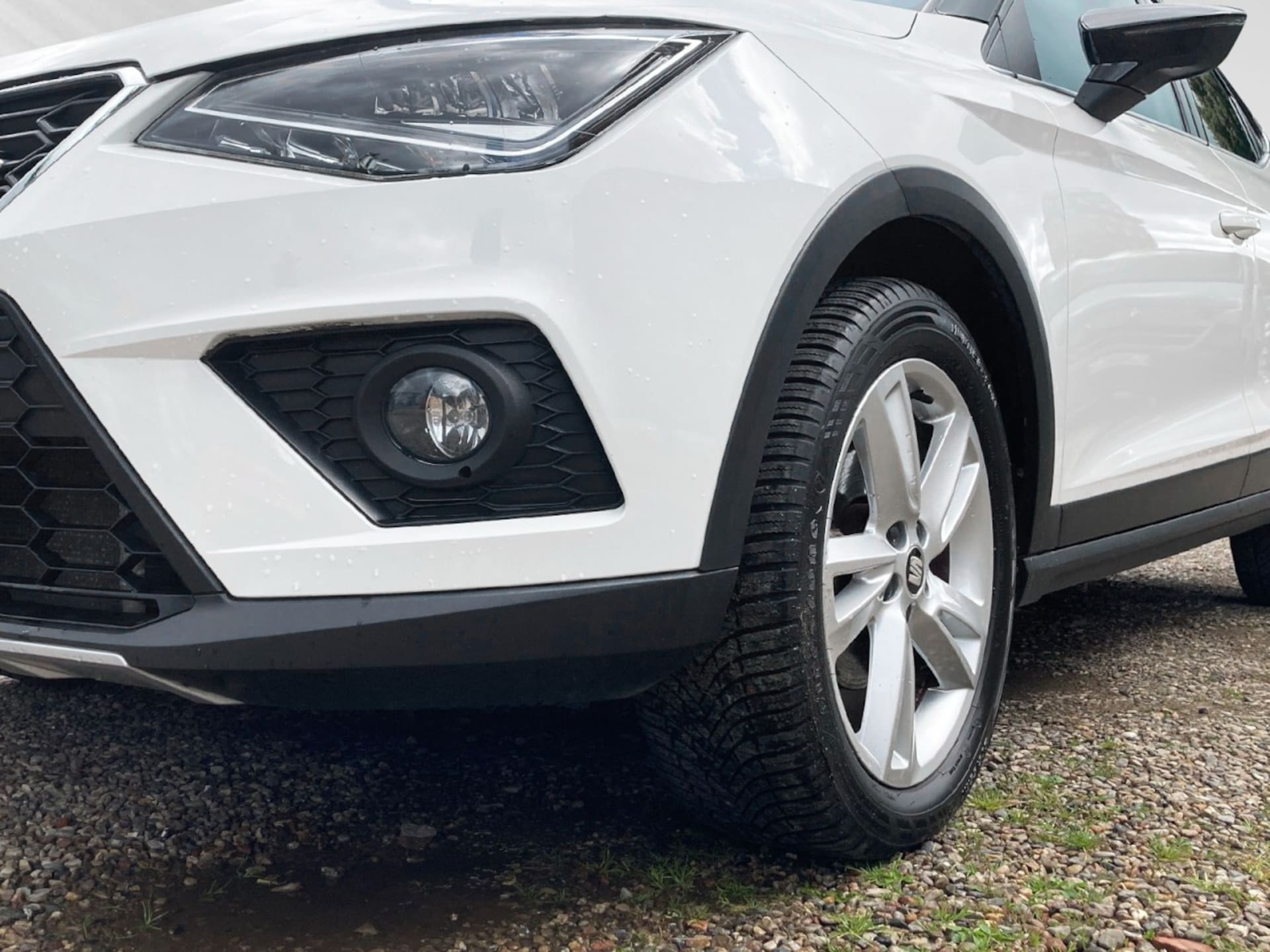 SEAT Arona FR