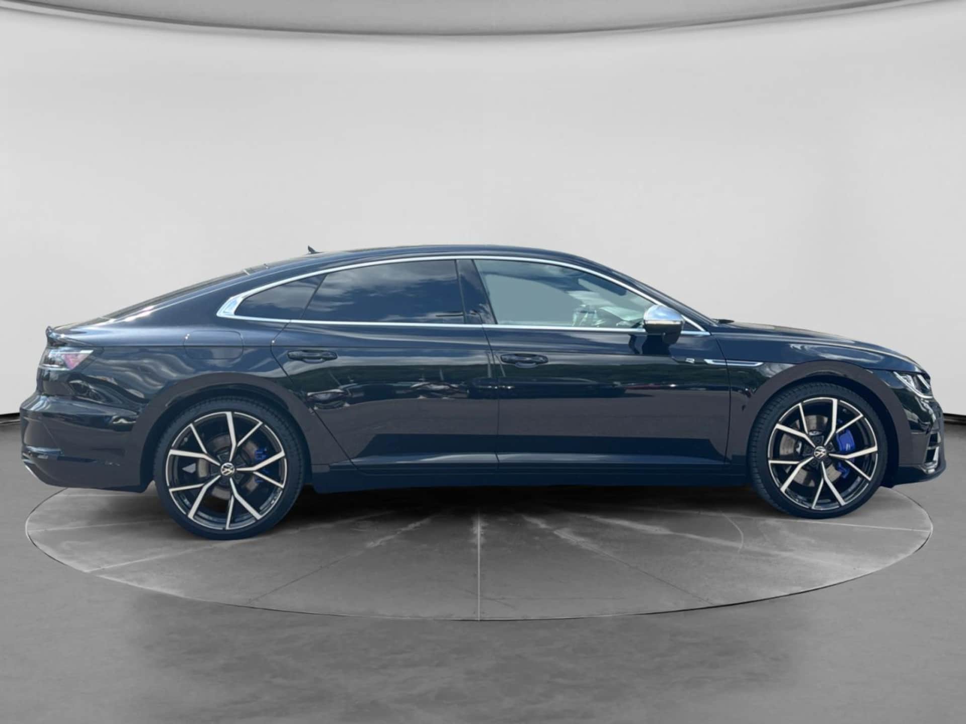 Volkswagen Arteon R