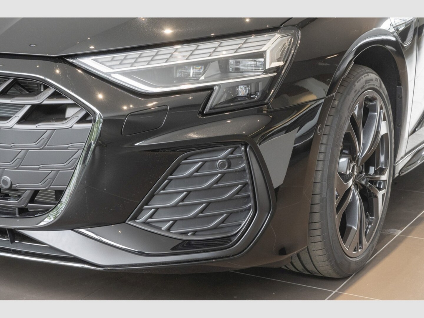 Bild über Audi A3 Sportback TFSI e TFSI e 150 kW S tronic - für weitere Informationen kontaktieren Sie den Audi Partner