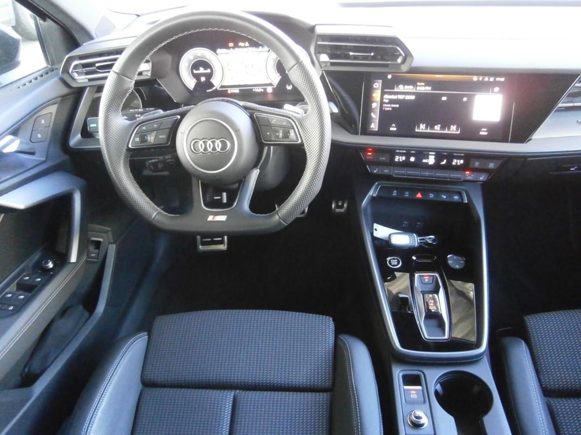 Audi A3 Sportback S line