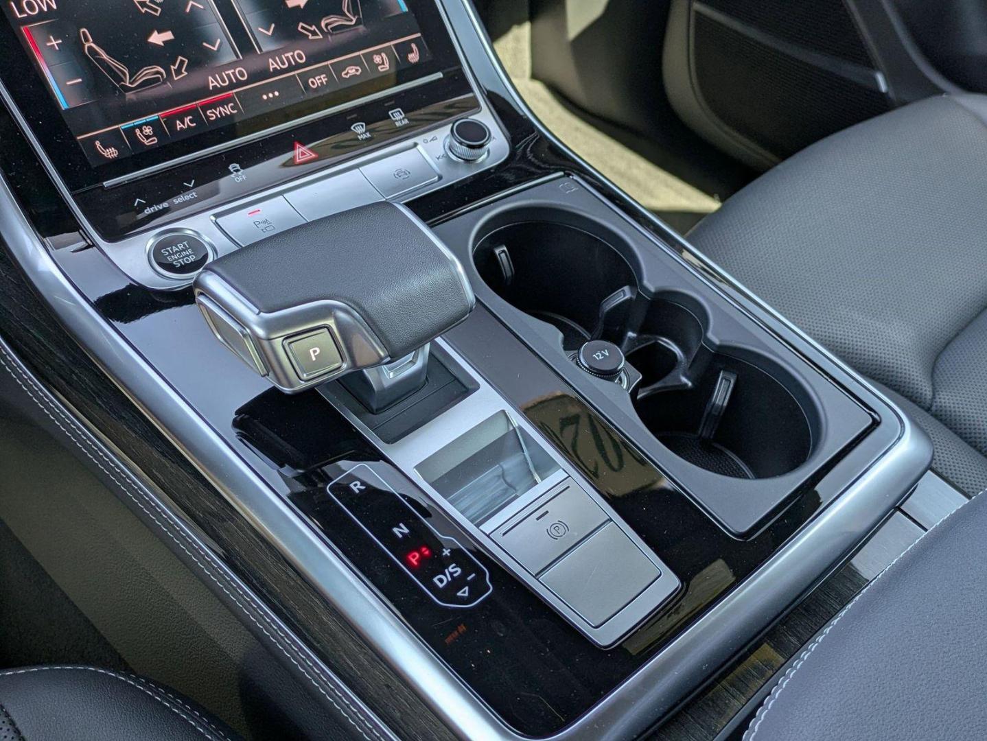 2026 Audi Q8 Premium Plus - Photo 14